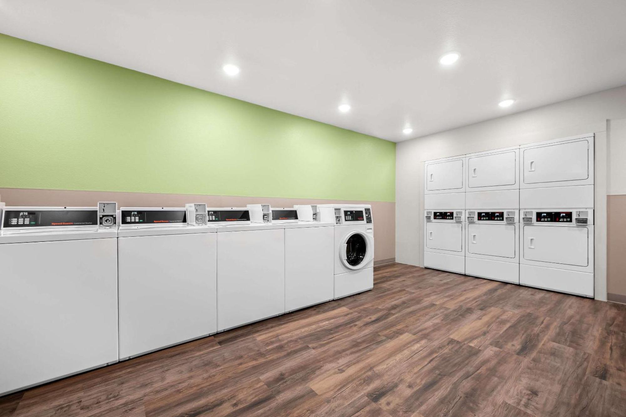 Woodspring Suites Huntsville - Research Park المظهر الخارجي الصورة